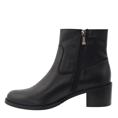 Чорні шкіряні ботильйони з колодкою Pesco