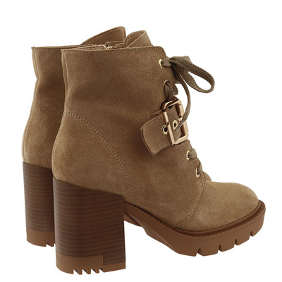 Botki skórzane beżowe na słupku Gamis