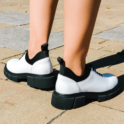 Półbuty Artiker 51C0517 białe