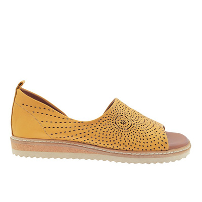 Żółte sandały skórzane ażurowe płaskie 