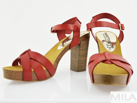 Stylowe sandały MARIETTA'S w kolorze czerwonym 7144