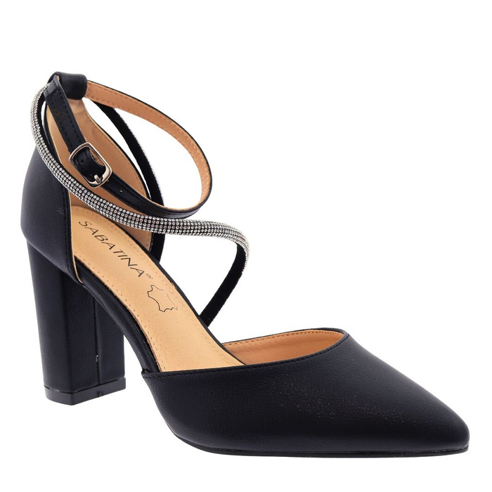 Czarne czółenka z paseczkiem w cyrkonie na słupku