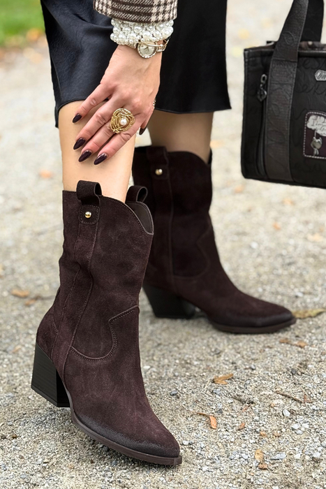 Бежеві шкіряні ботильйони від Gamis