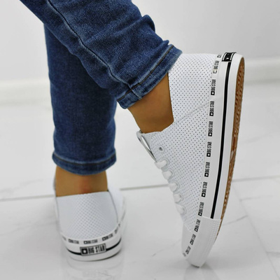 Жіночі білі кросівки Big Star з екошкіри