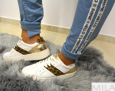 Кросівки Marco Tozzi 2-23762-24 146 білі