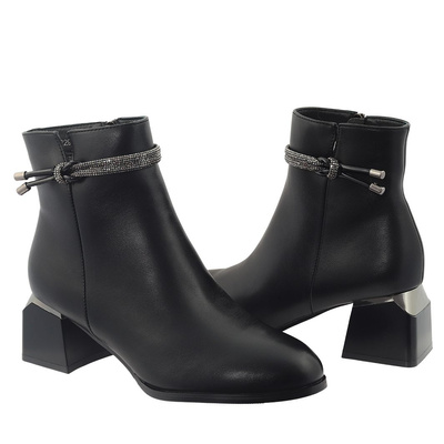 Чорні ботильйони з колодкою Потоцького