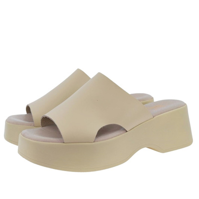 Klapki skórzane na koturnie beżowe Lemar