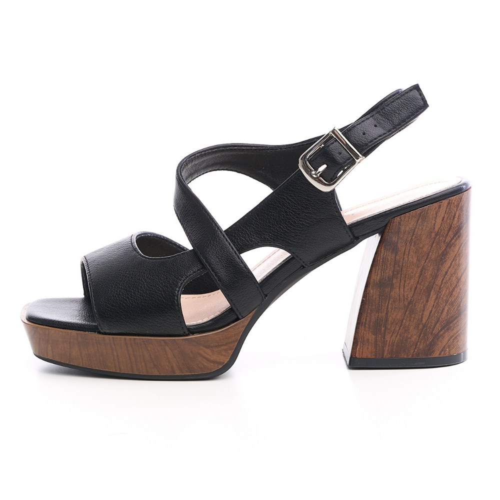 Sandały czarne na drewnianym słupku Sergio Leone