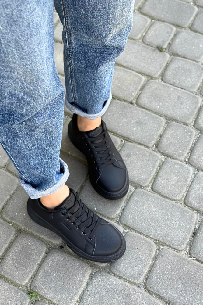 Czarne sneakersy damskie z ekoskóry  na grubej platformie Big Star