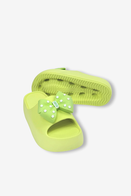 Бежеві шльопанці для басейну з регульованим ремінцем