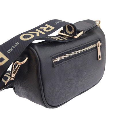 Маленька чорна шкіряна сумка з широким ремінцем Ryłko