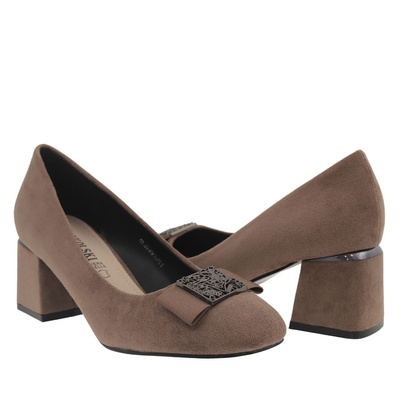 Замшеві туфлі на темно-коричневій платформі від T. Sokolski