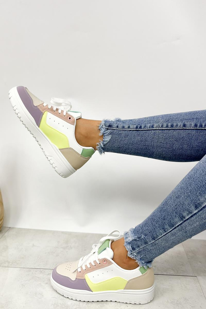 Kolorowe sneakersy damskie sznurowane