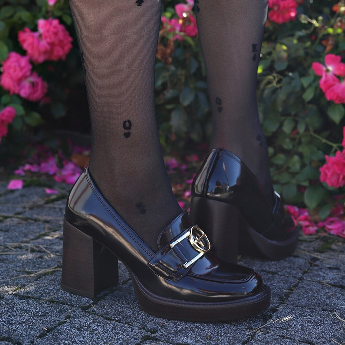 Шкіряні туфлі Mocca Tamaris на високому каблуці