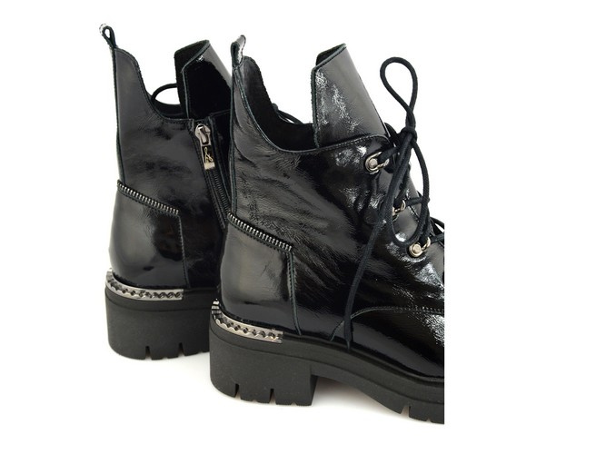 Чоботи LEMAR 60349, чорні лаковані