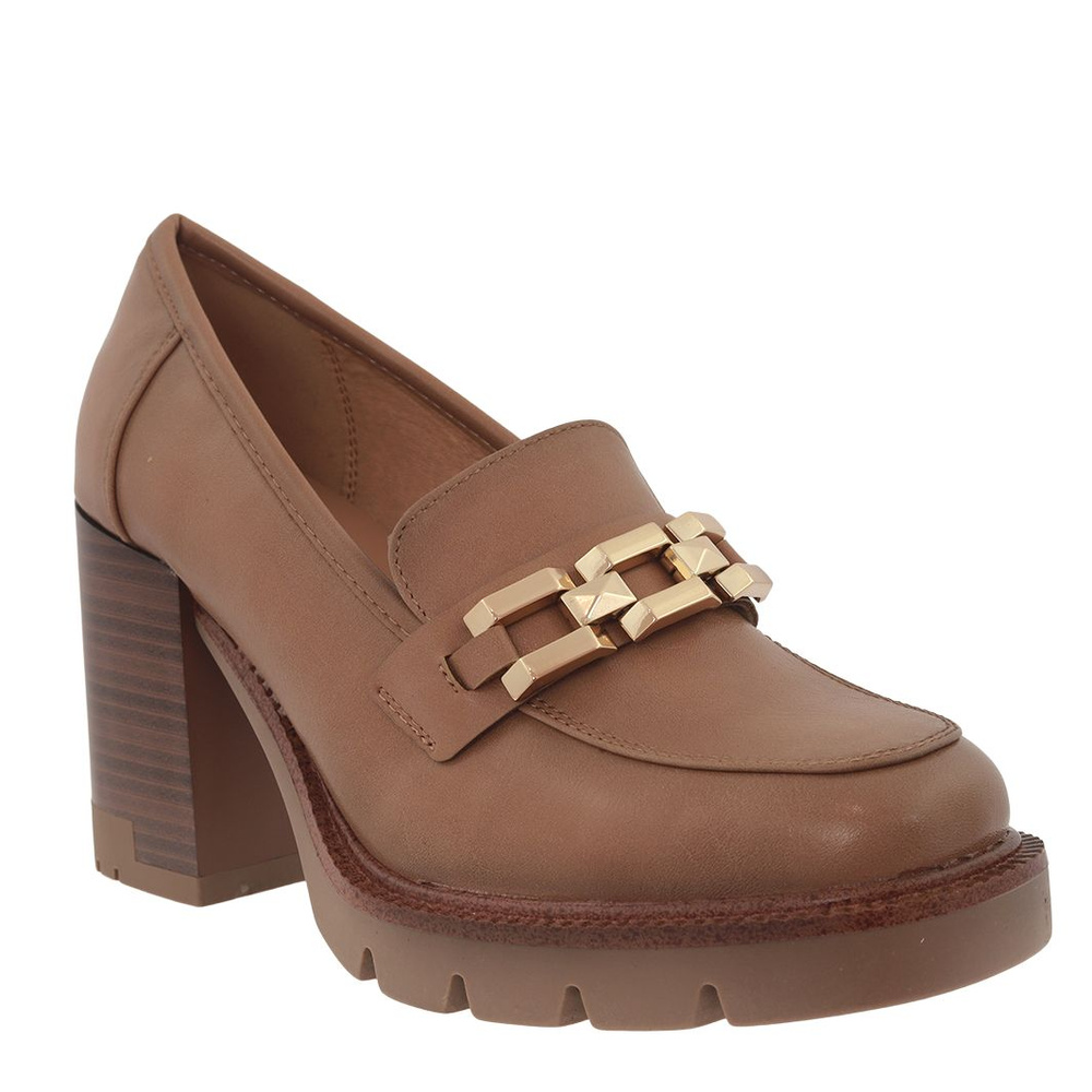 Бежеві туфлі на низькому каблуці з пряжкою Potocki