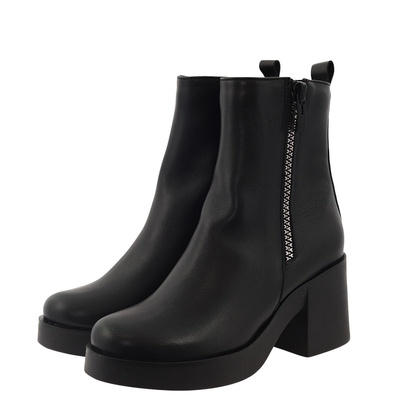 Чорні шкіряні черевики з колодкою Lemar