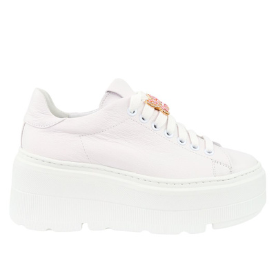 Sneakersy skórzane białe z motylkiem na sznurówkach Nobo