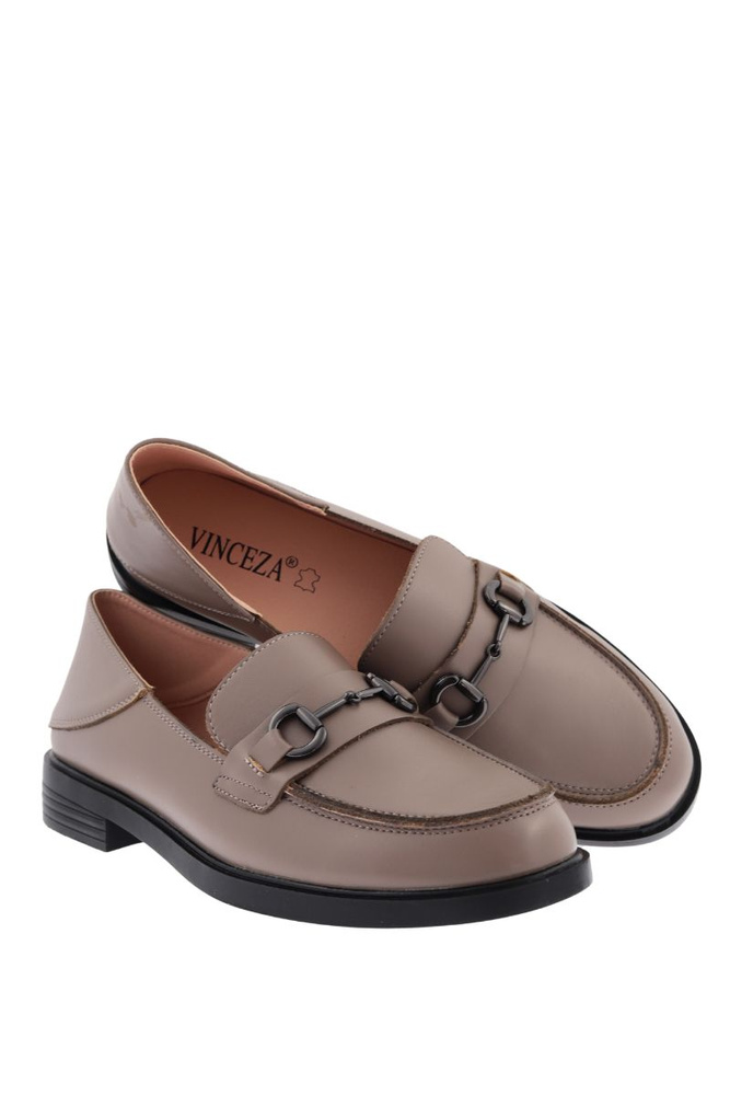 Бежеві шкіряні мокасини без рукавів