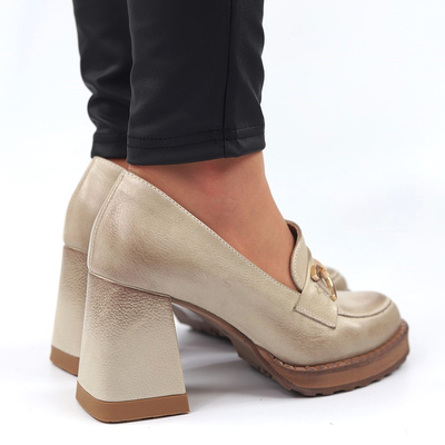 Бежеві шкіряні туфлі на високому каблуці Exquisite