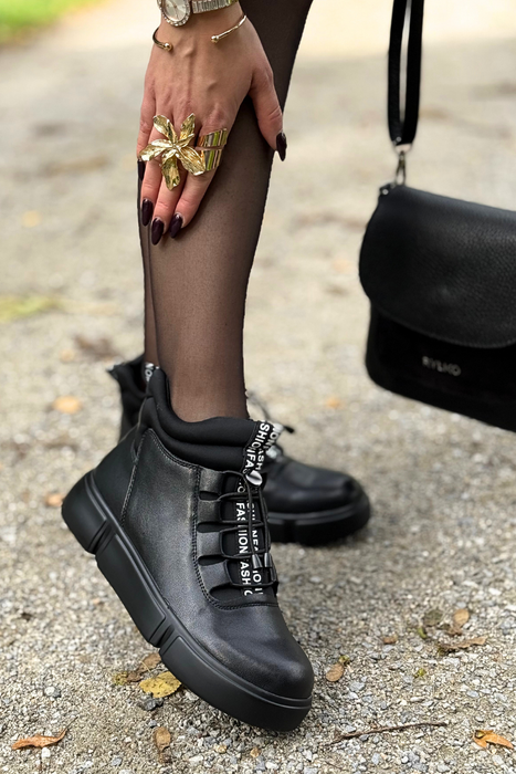 Botki czarne skórzane na platformie ze ściągaczem i zamkiem Filippo