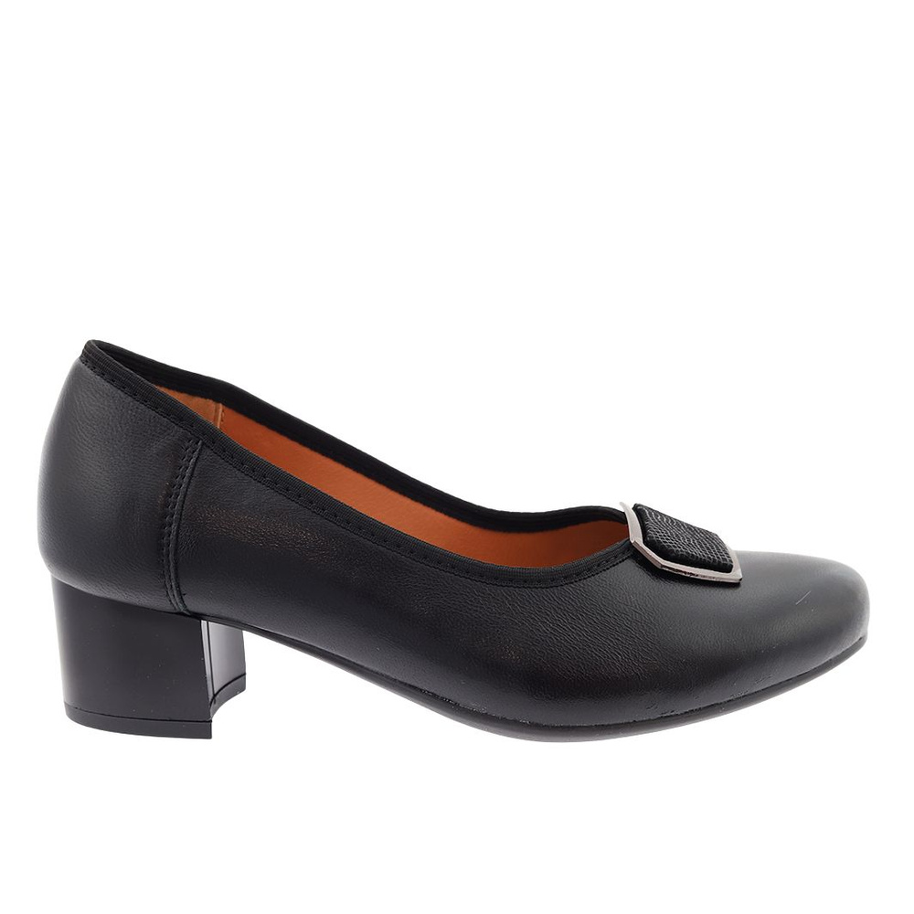 Skórzane czółenka czarne na klocku z ozdobą