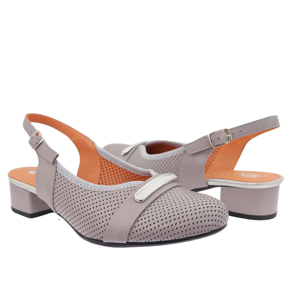 Сірі перфоровані шкіряні босоніжки з колодкою Galant
