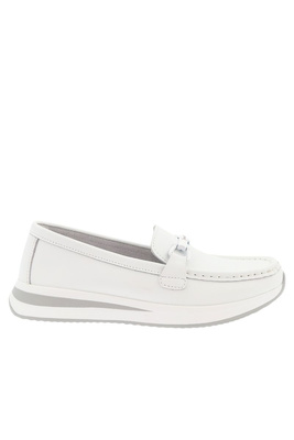 Skórzane półbuty białe wsuwane na platformie