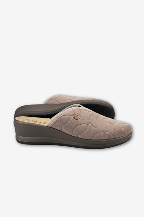 Kapcie damskie domowe beżowe na koturnie Inblu