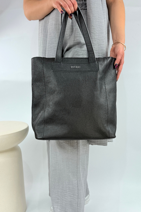 Czarna skórzana duża torebka na ramię Ryłko