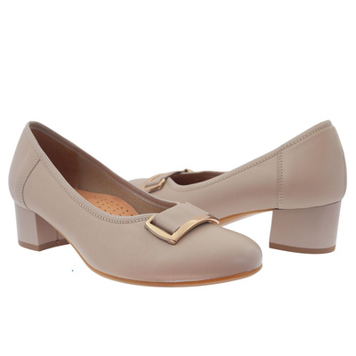 Бежеві шкіряні човники з золотим декором на колодці Galant 