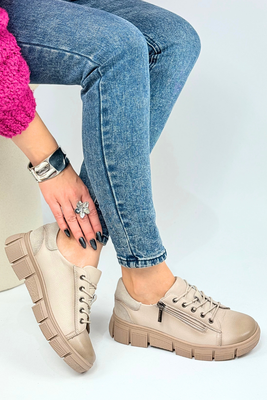Beżowe półbuty skórzane na platformie 