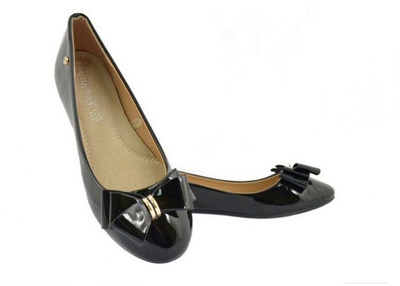 Lakierowane baleriny Vinceza z kokardką BOB19-18005