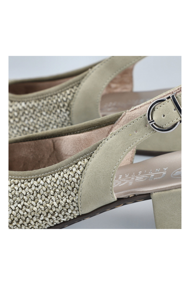 Човники жіночі з відкритою п'ятою на колодці Rieker