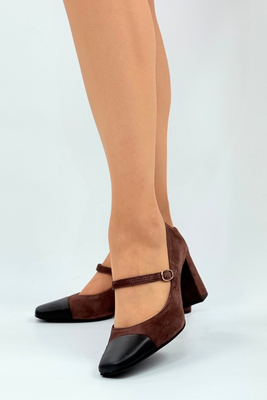 Czółenka skórzane z paskiem na słupku Ryłko