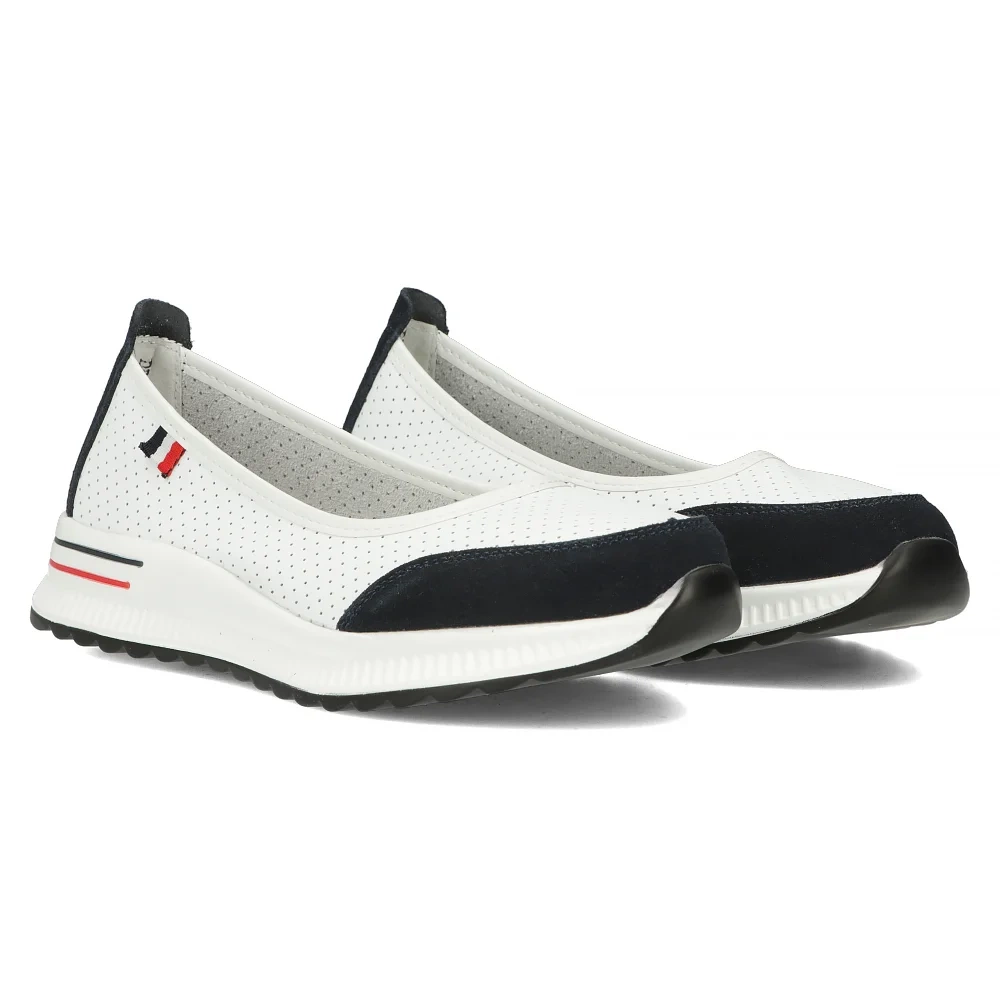 Półbuty skórzane ażurowe biało granatowe na platformie Filippo