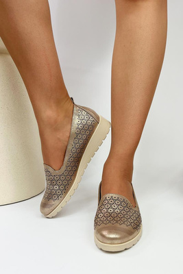 Piękne półbuty ażurowe w kolorze miedzianym