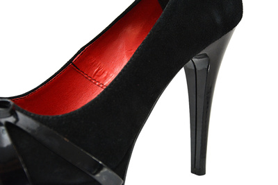 Czółenka Lewski 2037 czarne