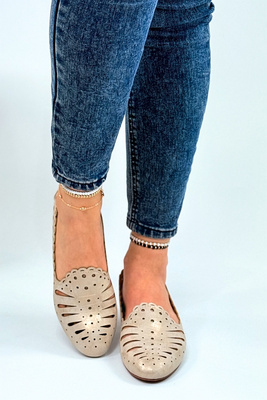 Ażurowe półbuty złote na obcasie wsuwane