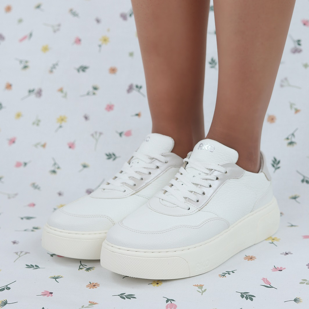 Półbuty skórzane białe 0RRS6_X__6THF Ryłko