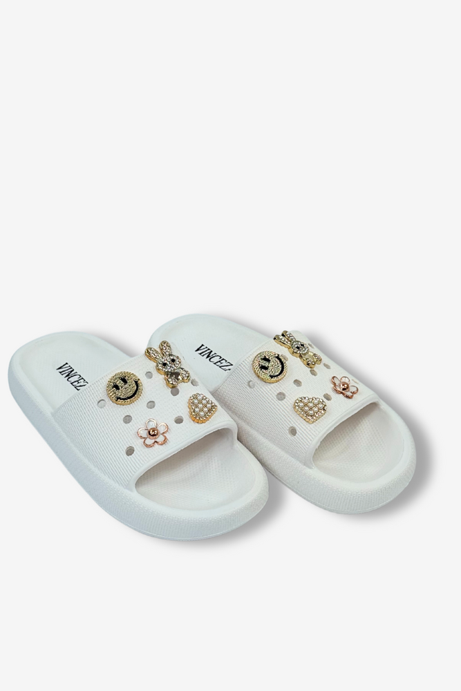 Klapki białe lekkie piankowe z aplikacjami