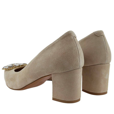 Beżowe czółenka damskie na obcasie skórzane Eksbut