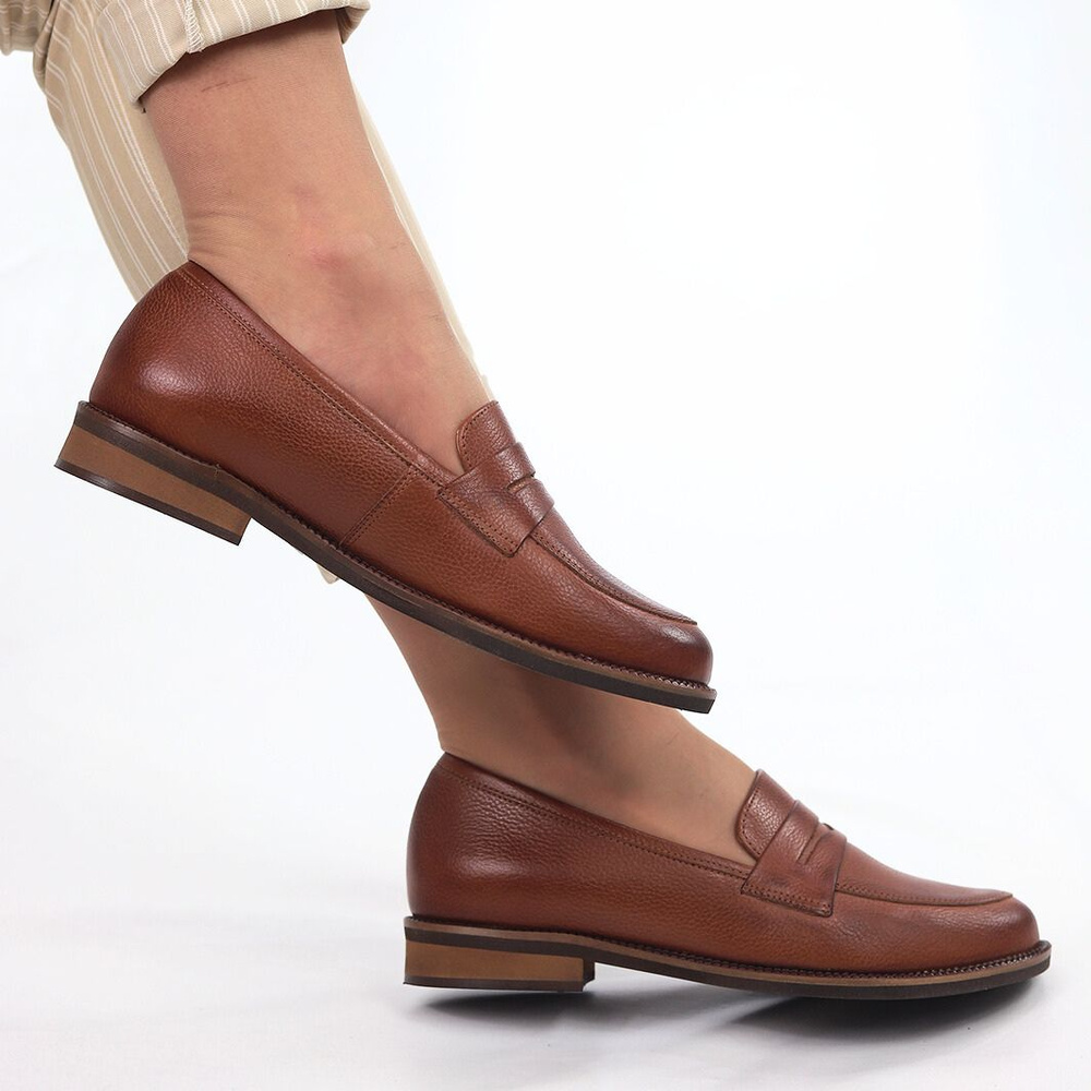 Cognac rustic Вишукані шкіряні мокасини на плоскій підошві