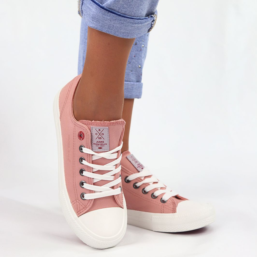 Жіночі рожеві кросівки Cross Jeans на шнурівці 