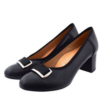 Човники шкіряні з пряжкою на колодці, чорні Галант