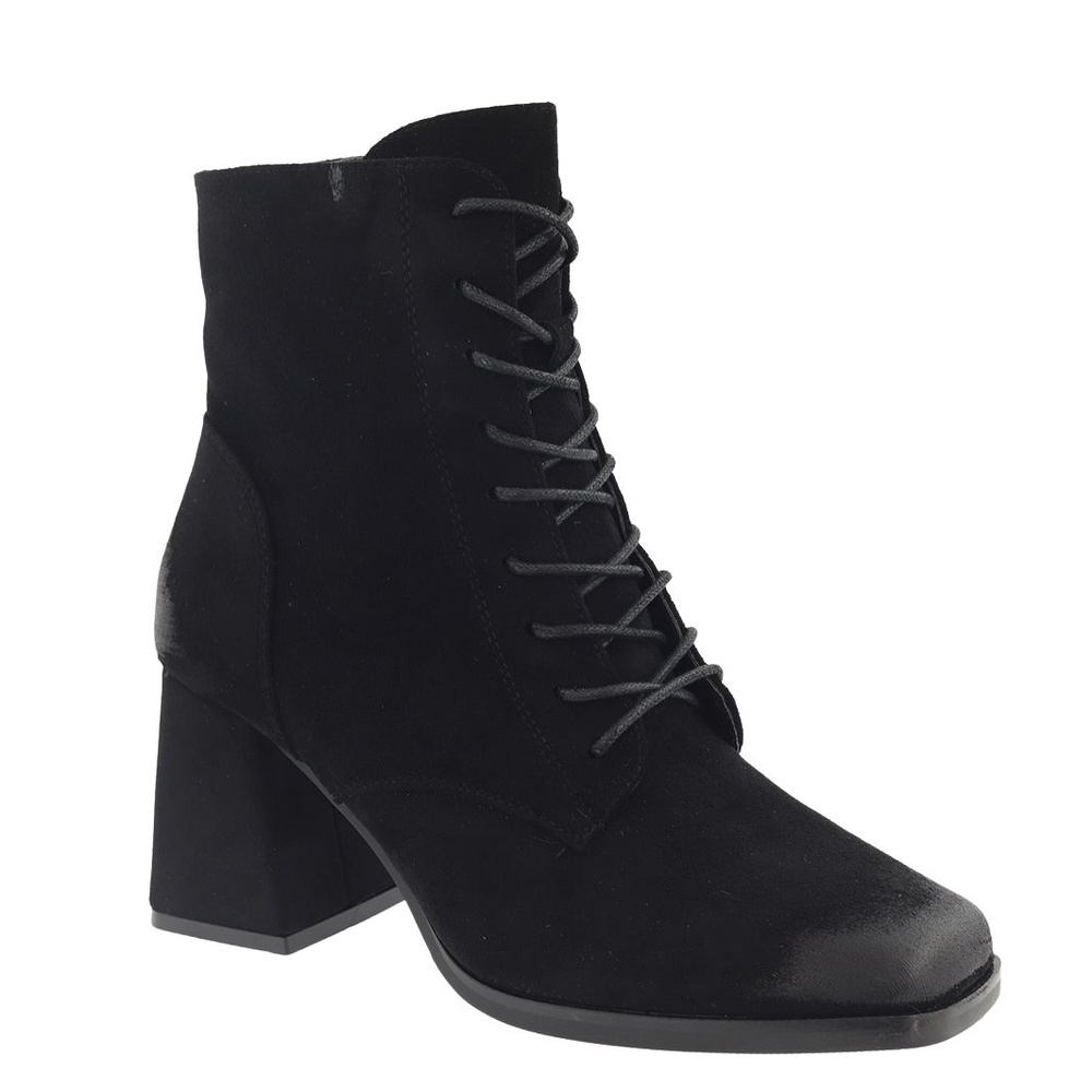 Botki zamszowe sznurowane czarne na klocku Potocki