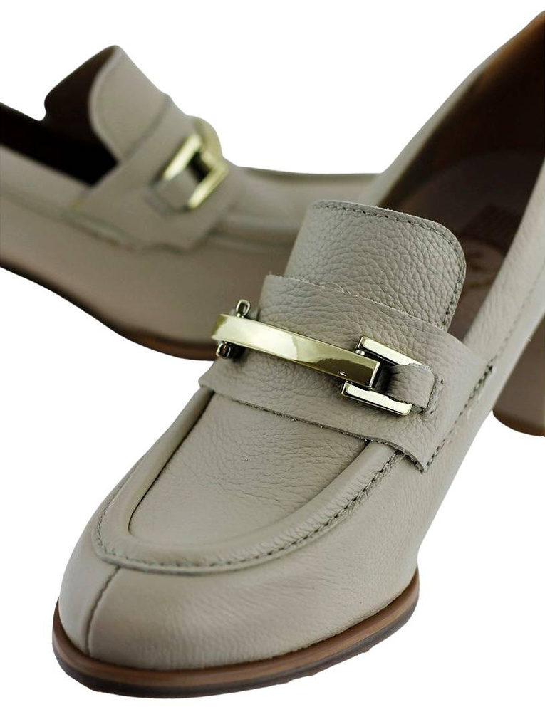 Beżowe półbuty damskie skórzane na obcasie Lemar