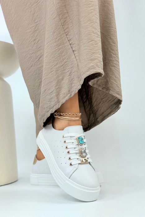 Białe skórzane sneakersy z aplikacją na sznurówkach Filippo