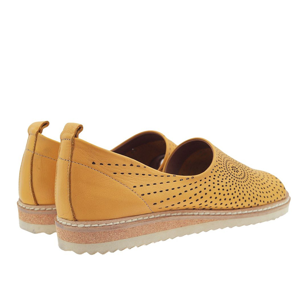 Żółte sandały skórzane ażurowe płaskie 