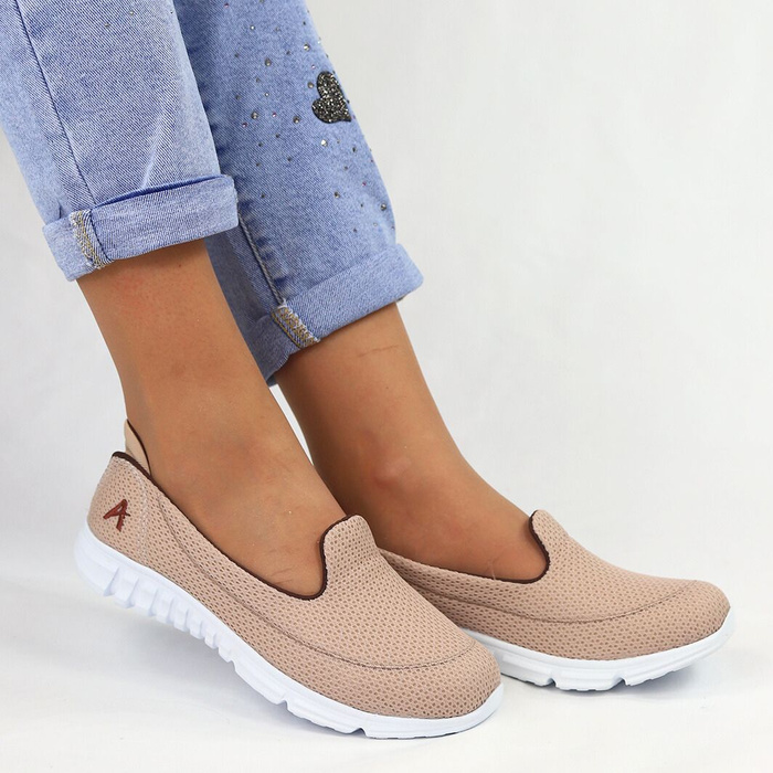 Półbuty damskie różowe materiałowe Artiker